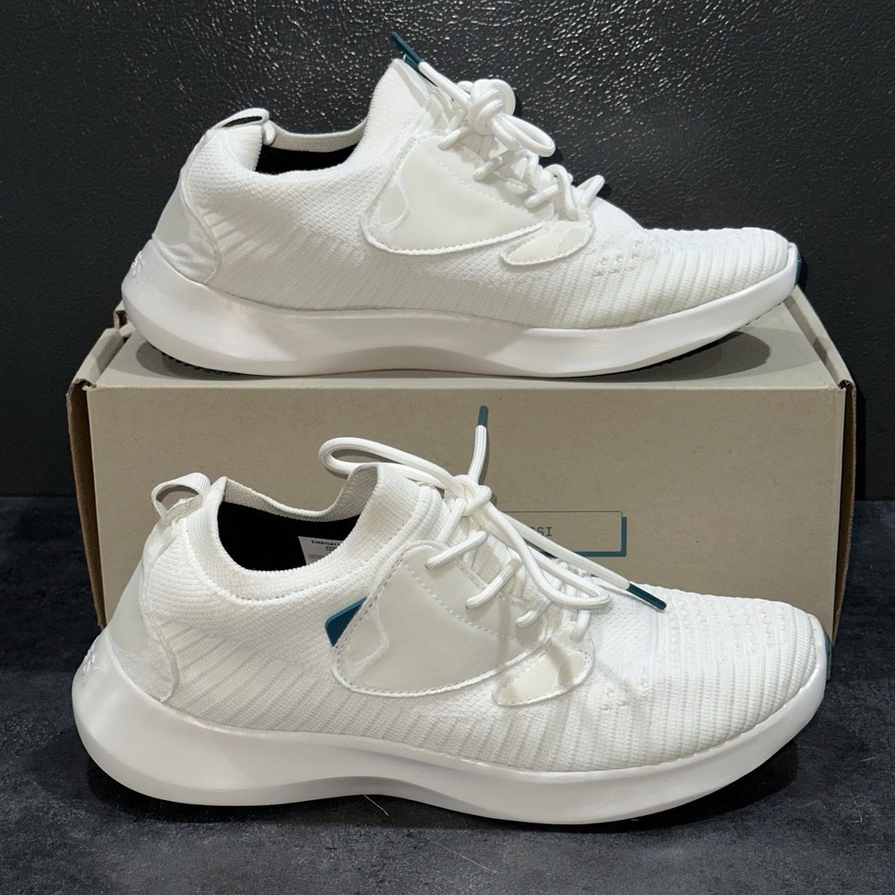 Vessi Everyday Move Sneaker 2.0 Mens Size 9 Lace Up Waterproof Shoes Polar White